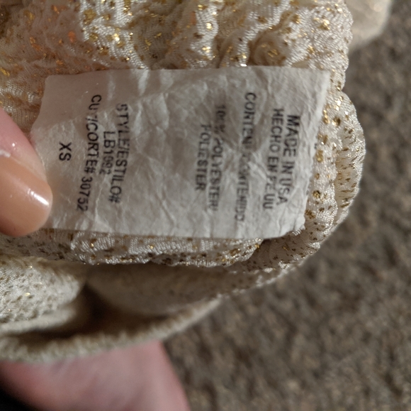 5/$20 Midi pencil skirt - Picture 6 of 7